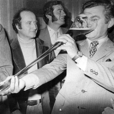 премьер-министр Боб Хоук премьер-министр Боб Хоук