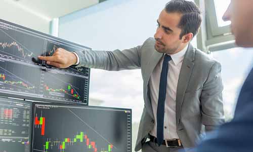 Финансовый аналитик